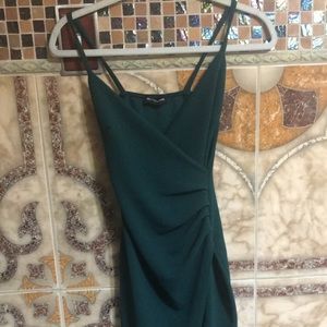 Pretty little thing hunter green night out dress!